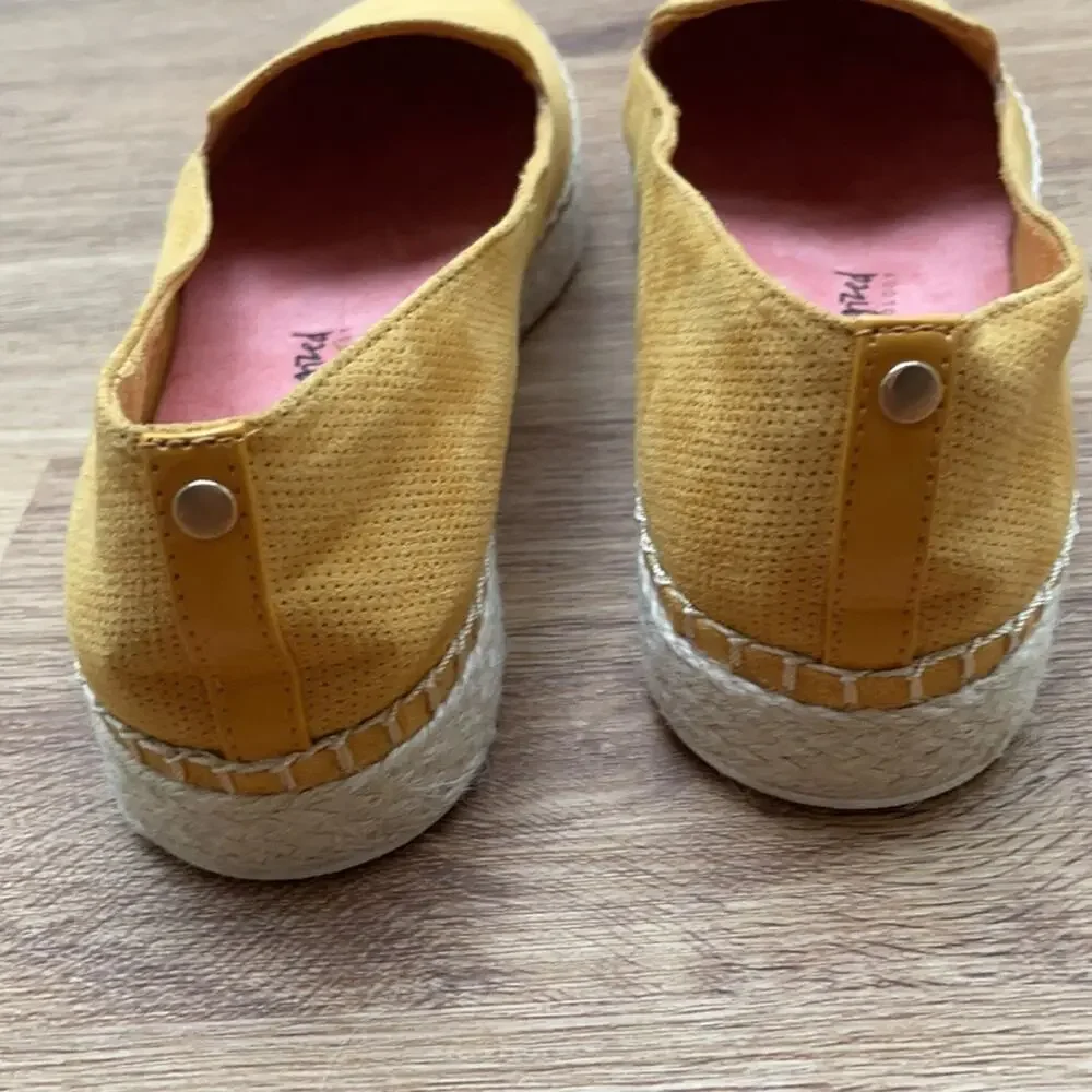 NWOT Dr. Scholl’s Slip On Yellow Espadrille